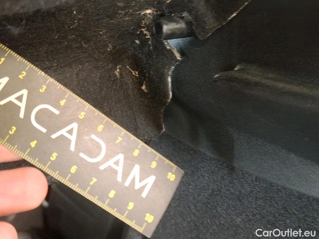  Citroen  C4 Cactus  Feel Nav Société 1.5 BlueHDi 100CV BVM6 E6d #48