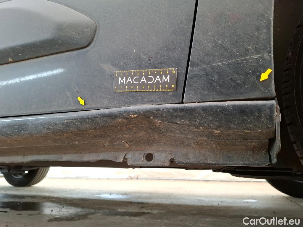  Citroen  Berlingo  Fourgon Club M 1000 1.5 BlueHDi 130CV BVA8 E6dT #5