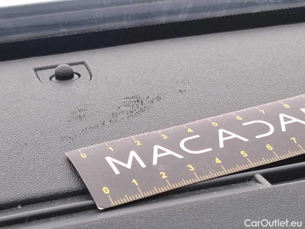  Citroen  C4 Cactus  Feel Nav Société 1.5 BlueHDi 100CV BVM6 E6d #3