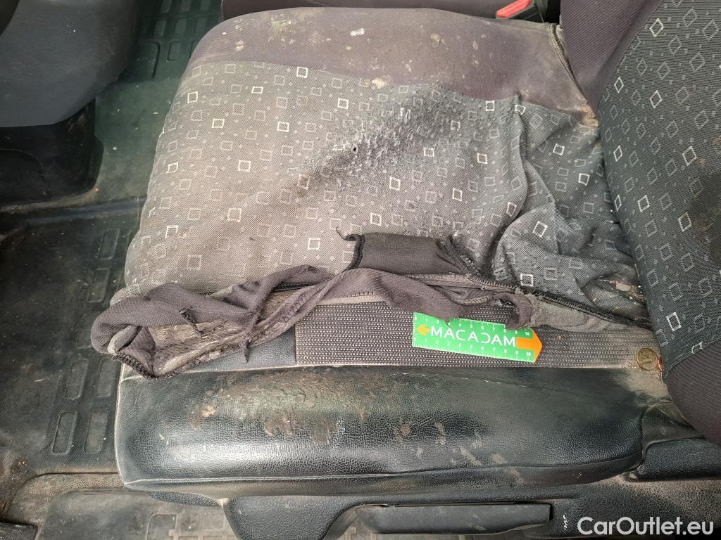  Citroen  Jumpy CITROEN  VU 4p Fourgon M BlueHDi 120 S&S BVM6 (340 Nm) Driver #35