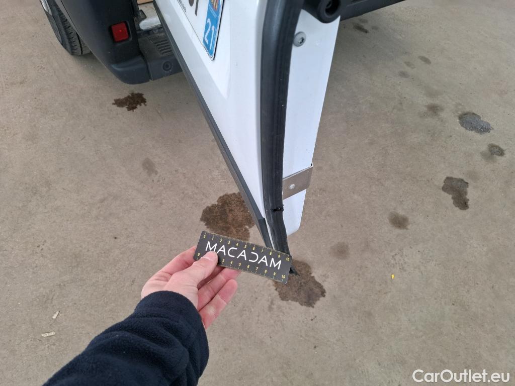  Citroen  Jumper CITROEN  / 2014 / 4P / Fourgon tôlé 35 L2H2 BlueHDi 140 S&S BVM6 Driver #18