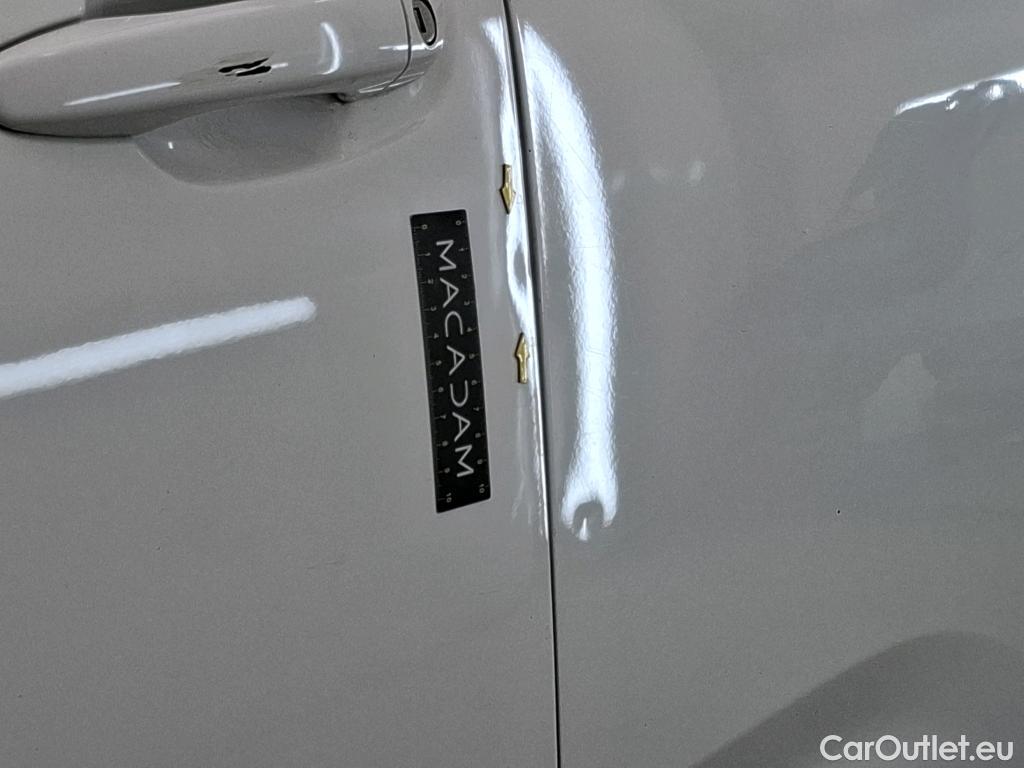  Citroen  C4 Cactus  Feel Nav Société 1.5 BlueHDi 100CV BVM6 E6d #32