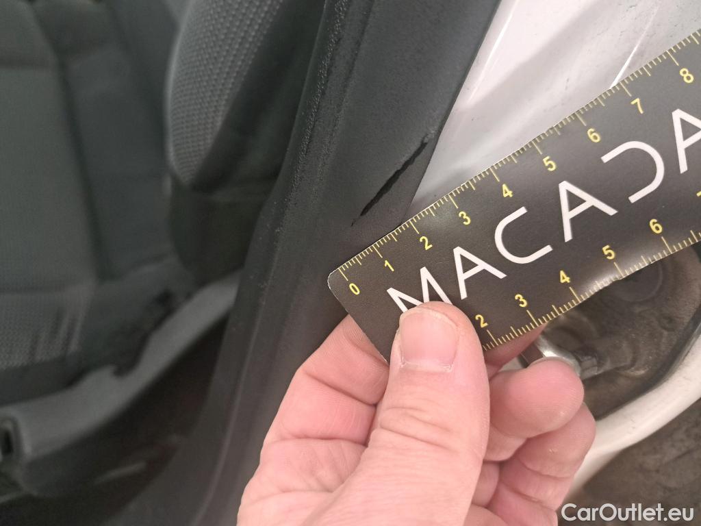  Citroen  C3  Société Feel 1.5 BlueHDI 100CV BVM5 E6dT #13