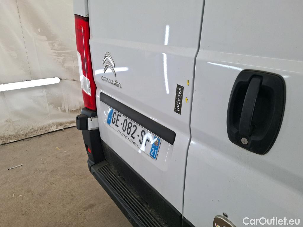  Citroen  Jumper CITROEN  / 2014 / 4P / Fourgon tôlé 35 L2H2 BlueHDi 140 S&S BVM6 Driver #39