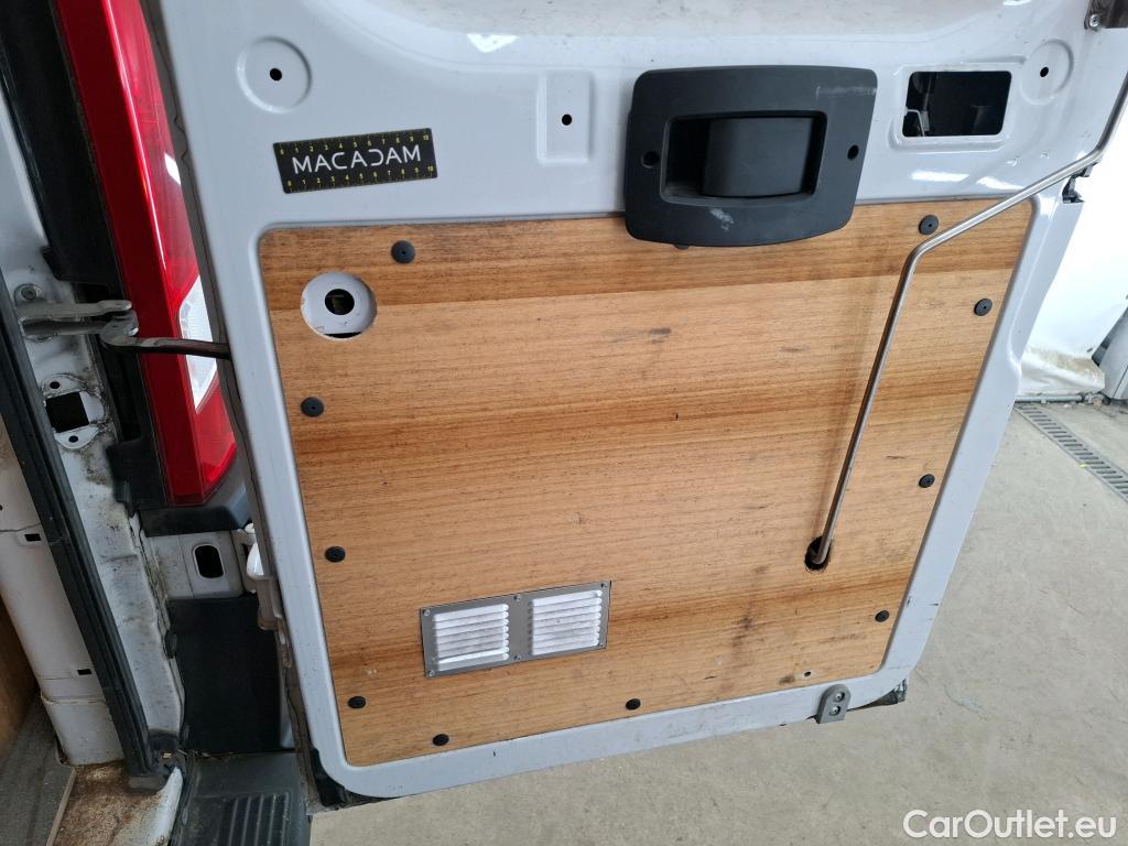  Citroen  Jumper CITROEN  / 2014 / 4P / Fourgon tôlé 35 L2H2 BlueHDi 140 S&S BVM6 Driver #33