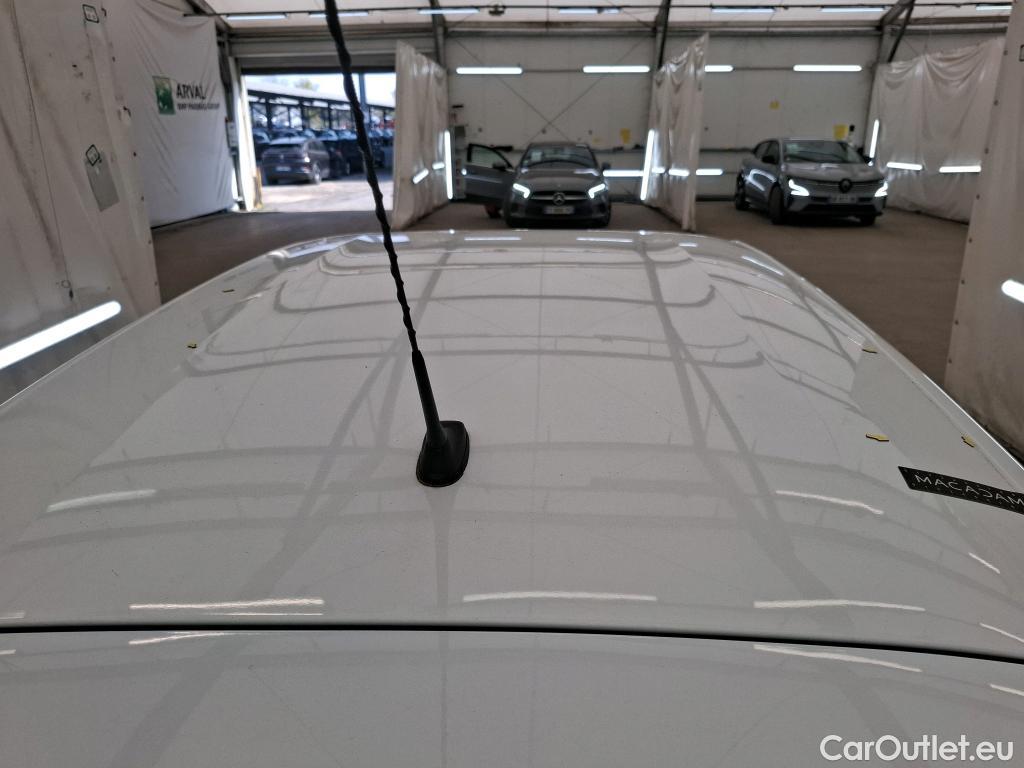  Citroen  C4 Cactus  Feel Nav Société 1.5 BlueHDi 100CV BVM6 E6d #4