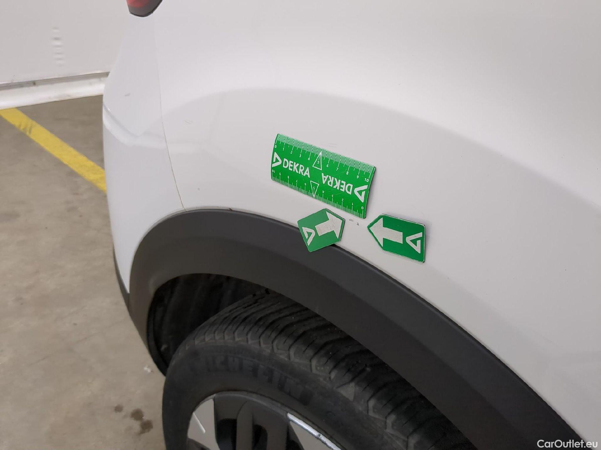  Citroen  C4  Berline Feel Nav Business R 1.5 BlueHDI 130CV BVA8 6E / TRANSFO VP VF #5