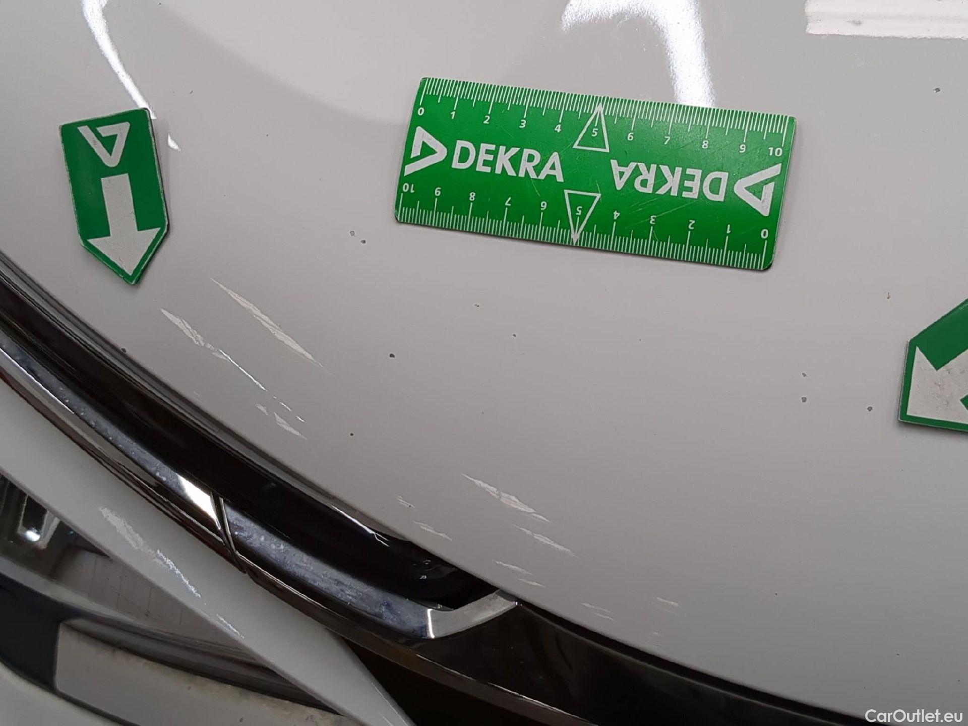  Citroen  C4  Berline Feel Nav Business R 1.5 BlueHDI 130CV BVA8 6E / TRANSFO VP VF #13