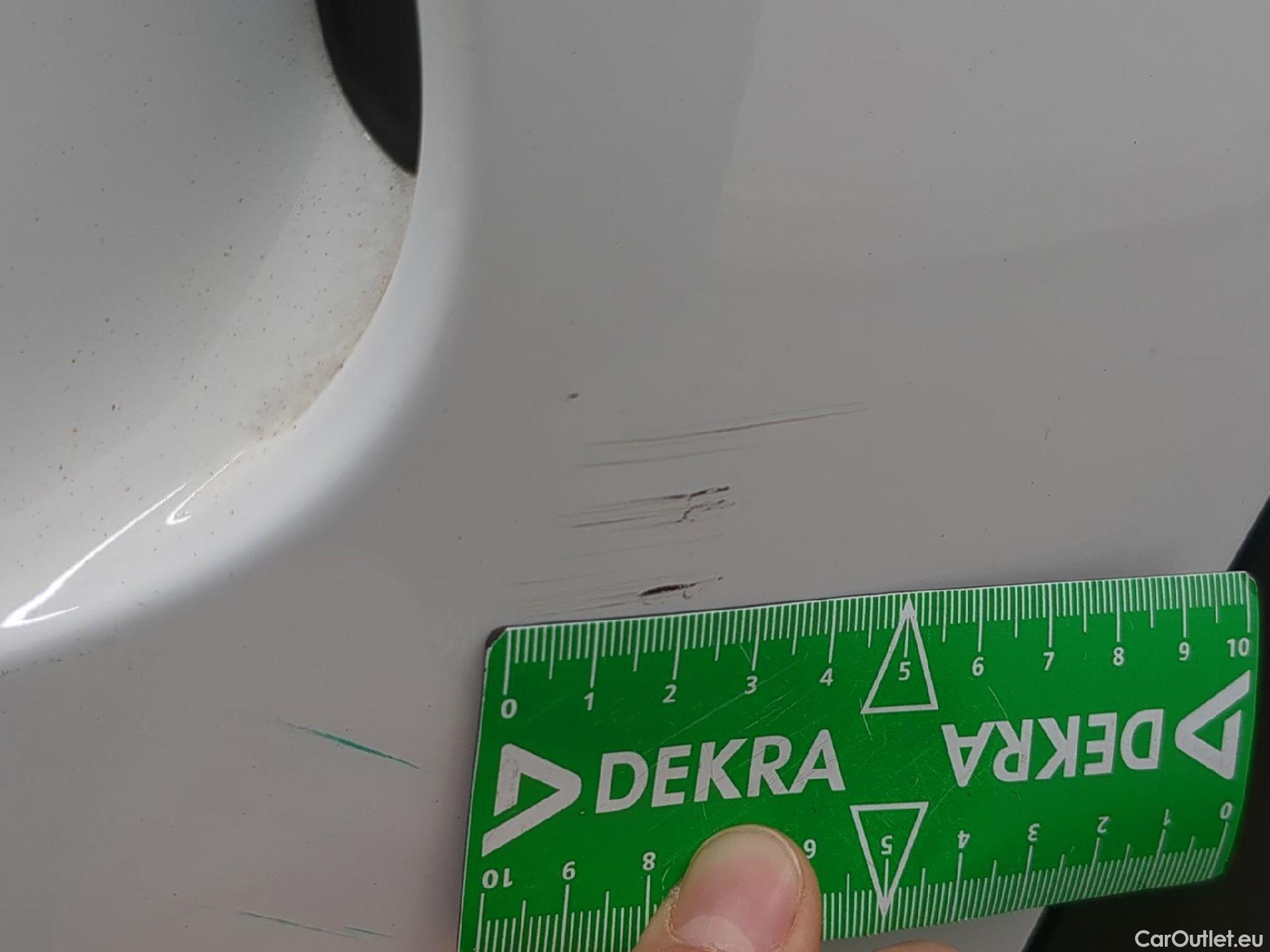  Citroen  C4  Berline Feel Nav Business R 1.5 BlueHDI 130CV BVA8 6E / TRANSFO VP VF #1