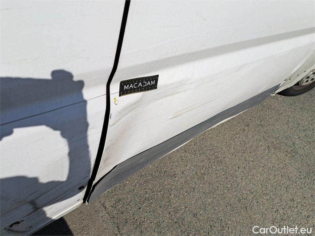  Fiat  Ducato FIAT  VU 4p Fourgon 3.0 M H2 2.3 Multijet 130 Pack Pro Nav #8