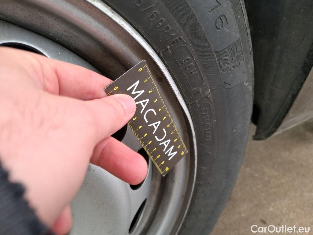  Citroen  Berlingo  Fourgon Club M 1000 1.5 BlueHDi 130CV BVA8 E6dT #10