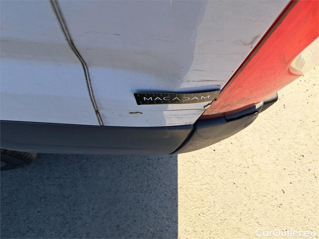  Fiat  Ducato FIAT  VU 4p Fourgon 3.0 M H2 2.3 Multijet 130 Pack Pro Nav #85