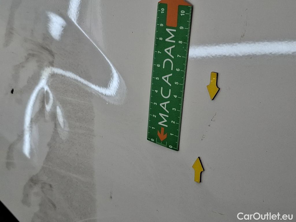  Citroen  Jumpy CITROEN  VU 4p Fourgon M BlueHDi 120 S&S BVM6 (340 Nm) Driver #51