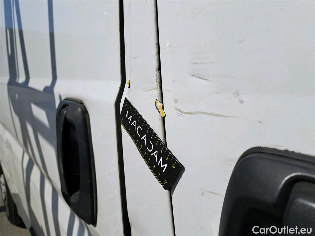  Fiat  Ducato FIAT  VU 4p Fourgon 3.0 M H2 2.3 Multijet 130 Pack Pro Nav #61