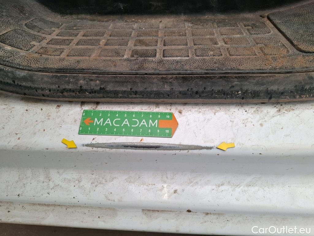  Citroen  Jumpy CITROEN  VU 4p Fourgon M BlueHDi 120 S&S BVM6 (340 Nm) Driver #32