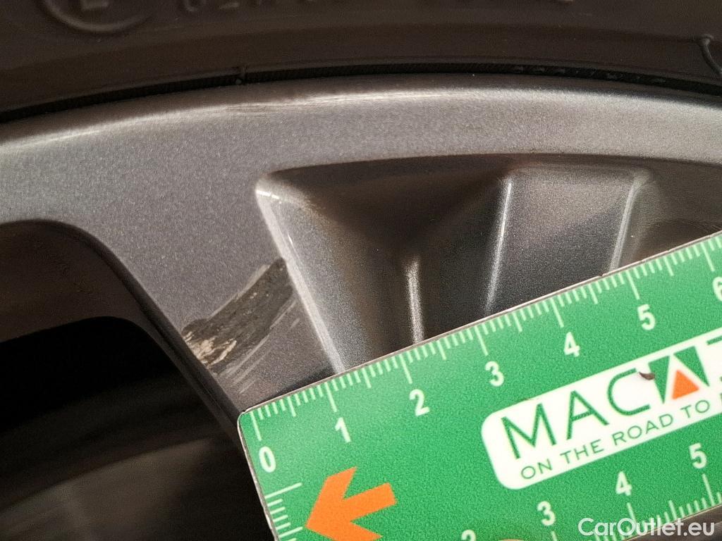  Citroen  DS3 3 Crossback Business 1.2 PureTech 130CV BVA8 E6d #24