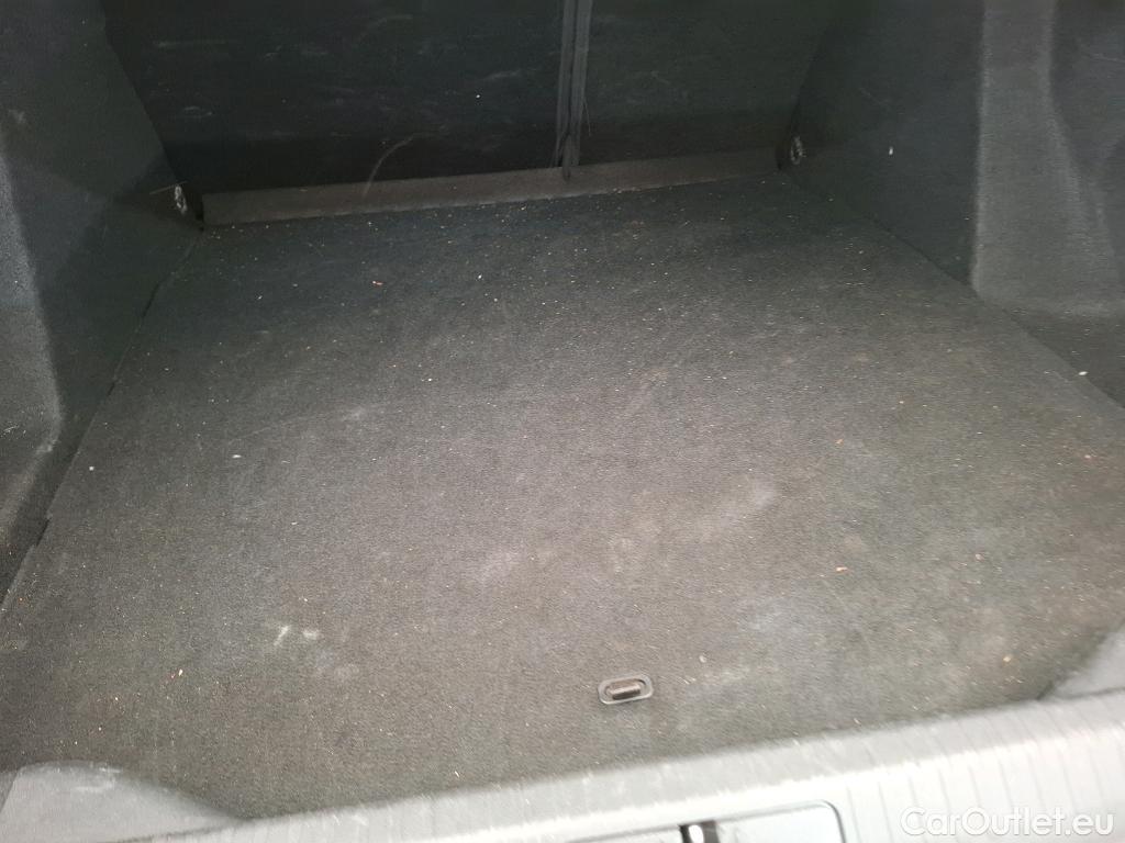  Citroen  C4  X Feel Pack 1.2 PureTech 130CV BVA8 6E #16