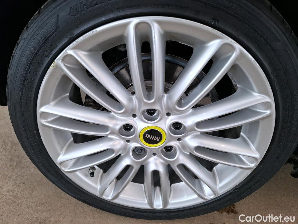  Mini  Mini   / 2014 / 3P / Berline Cooper SE Finition Greenwich 184 ch BVA #47