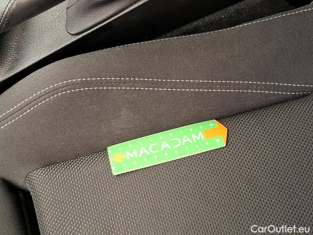  Bmw  Serie 1 Série 1 Berline 116d Sport 1.5 115CV BVA8 E6 #32