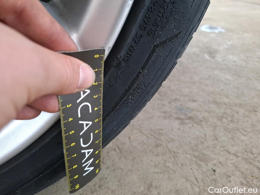  Mini  Mini   / 2014 / 3P / Berline Cooper SE Finition Greenwich 184 ch BVA #24