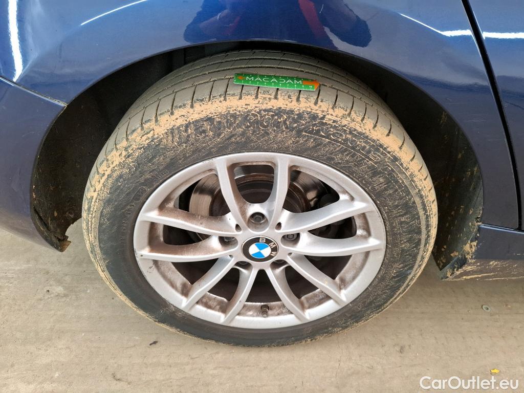  Bmw  Serie 1 Série 1 Berline 116d Sport 1.5 115CV BVA8 E6 #8