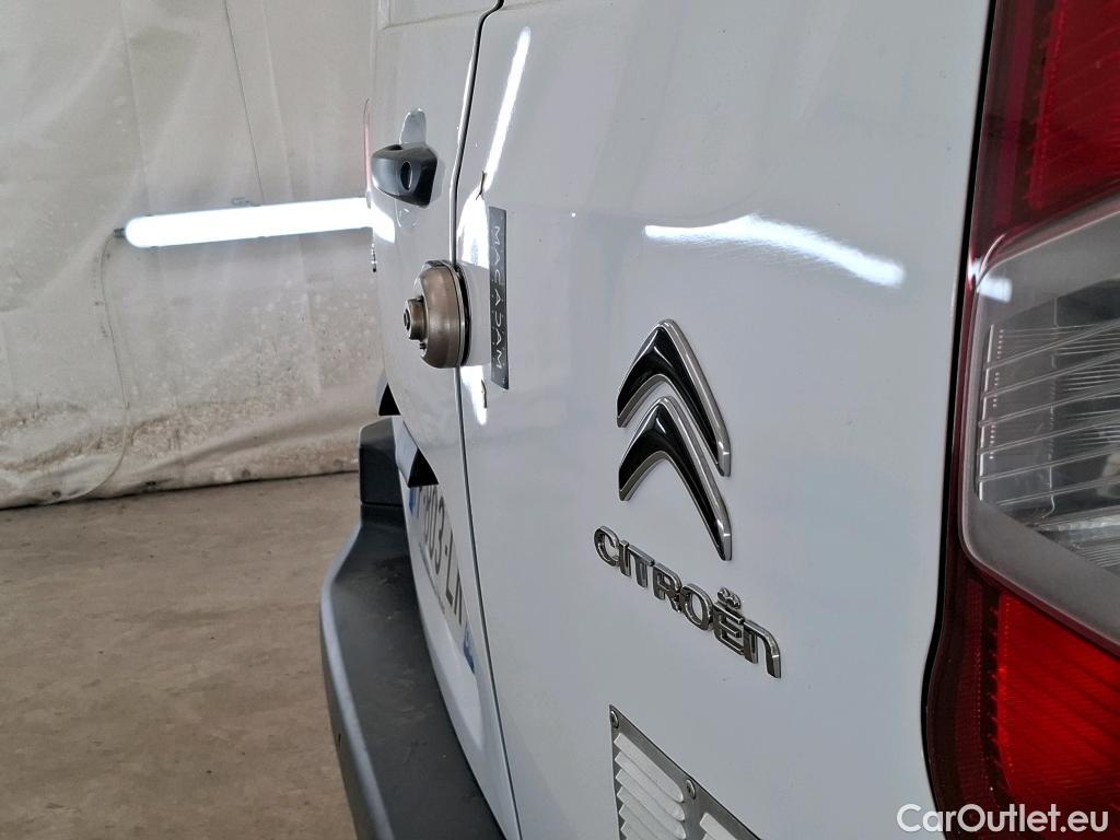  Citroen  Berlingo  Fourgon Club XL 950 1.5 BlueHDi 100CV BVM5 E6dT #8