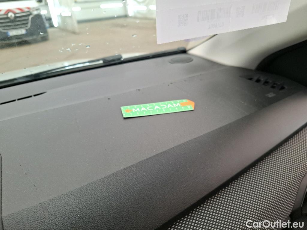  Dacia  Sandero  III Confort 1.0 TCe 90CV BVM5 E6d #1