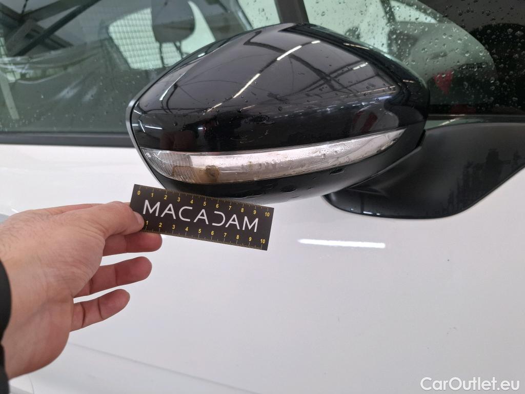  Citroen  C3  Société Feel 1.5 BlueHDI 100CV BVM5 E6dT #17