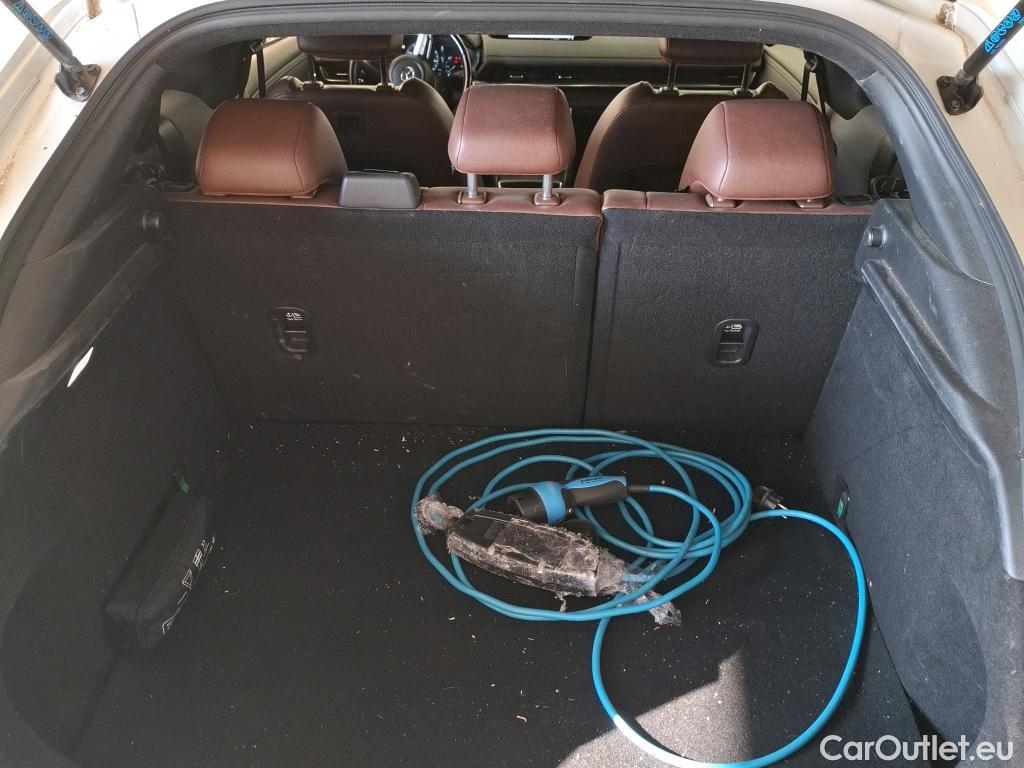  Mazda  MX-30 MAZDA  / 2019 / 5P / SUV e-Skyactiv 145ch Mako Industrial Vintage #6