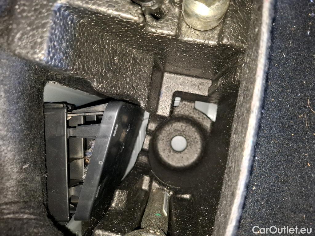  Bmw  X2 BMW  / 2017 / 5P / SUV xDrive25e Business Design BVA6 #58