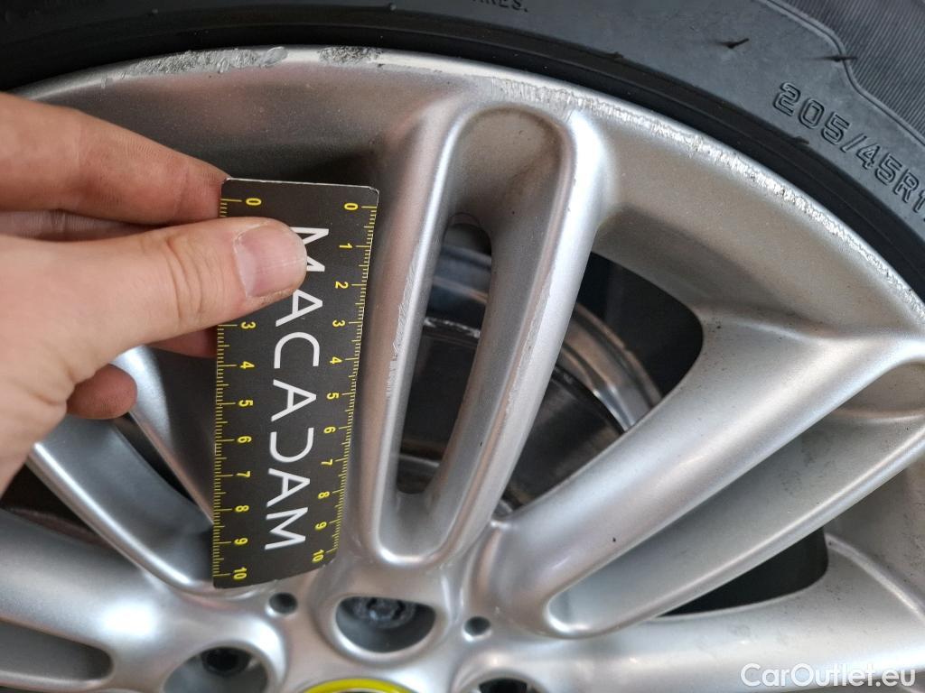  Mini  Mini   / 2014 / 3P / Berline Cooper SE Finition Greenwich 184 ch BVA #40