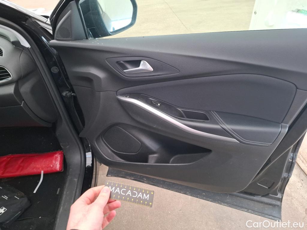  Opel   Grandland X Grandland X Edition 1.5 130CV BVA8 E6d #23