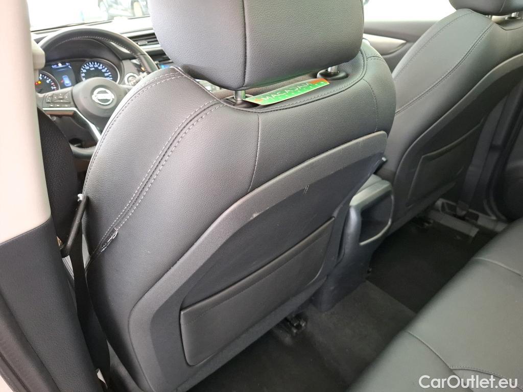  Nissan  Qashqai NISSAN  5p Crossover 1.2 DIG-T 115 Xtronic Tekna #3