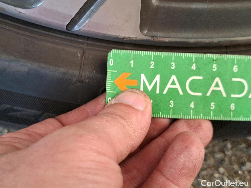  Bmw  X2 BMW  / 2017 / 5P / SUV xDrive25e Business Design BVA6 #97