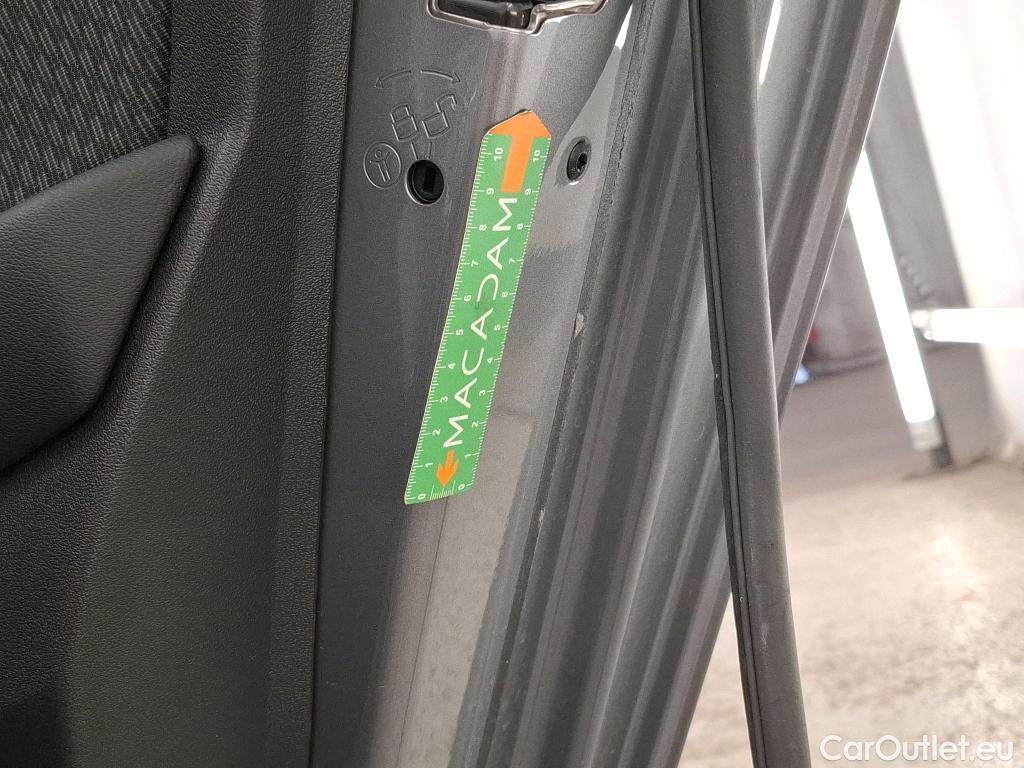  Bmw  Serie 1 1 Berline 116 i Business Design 1.5 110CV BVA7 E6d #28