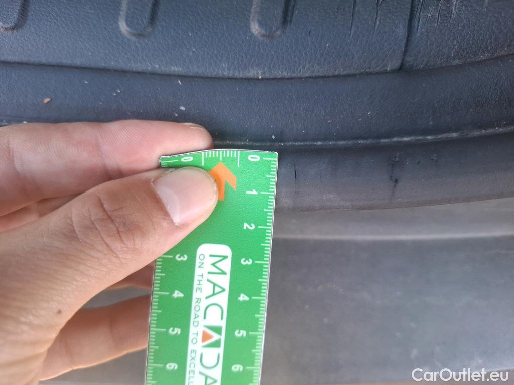  Hyundai  Tucson HYUNDAI  / 2020 / 5P / SUV 1.6 PHEV 265 HTRAC BUSINESS 4WD AUTO #2