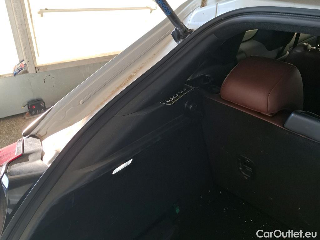  Mazda  MX-30 MAZDA  / 2019 / 5P / SUV e-Skyactiv 145ch Mako Industrial Vintage #40