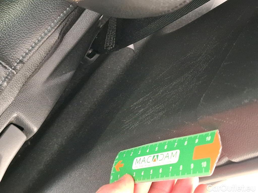  Citroen  DS3 3 Crossback Business 1.2 PureTech 130CV BVA8 E6d #29