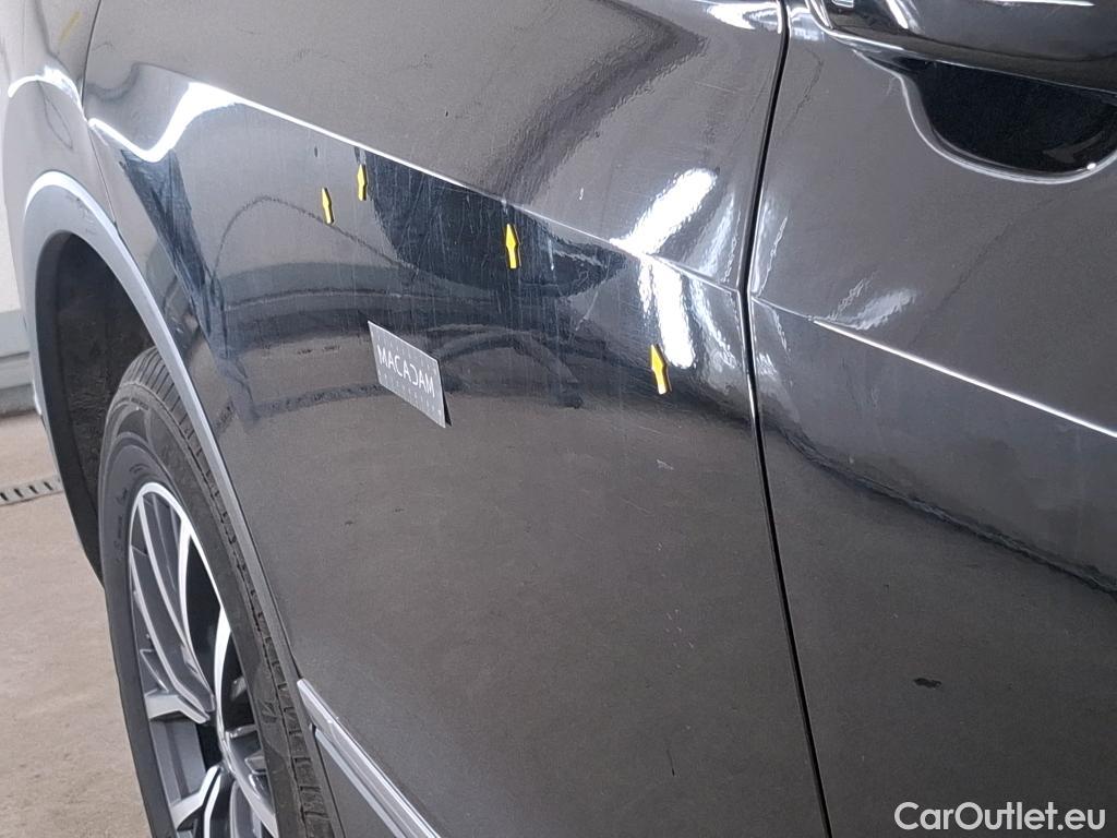  Volkswagen  Tiguan VOLKSWAGEN  Allspace / 2017 / 5P / SUV 2.0 TDI 150 BVM6 Confortline Business #15