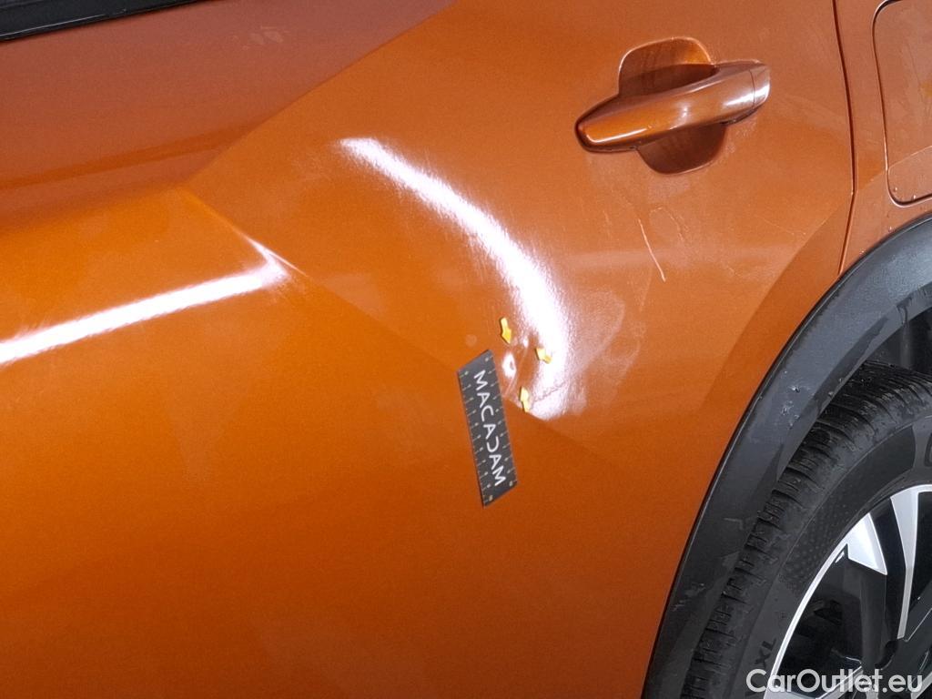  Peugeot  2008  Allure 1.2 PureTech 130CV BVM6 E6d #26