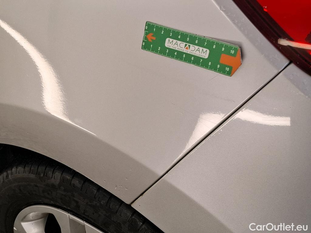  Renault  Clio  IV Business 1.5 dCi 90CV BVM5 E6 #36