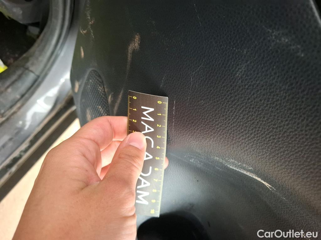  Toyota  Yaris Cross TOYOTA  Hybride / 2021 / 5P / SUV 1.5 HYBRID 116H DESIGN AWD AUTO #21