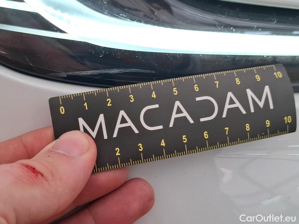  Renault  Megane RENAULT Mégane Berline / 2020 / 5P / Berline Intens TCe 140 EDC FAP -21N #4