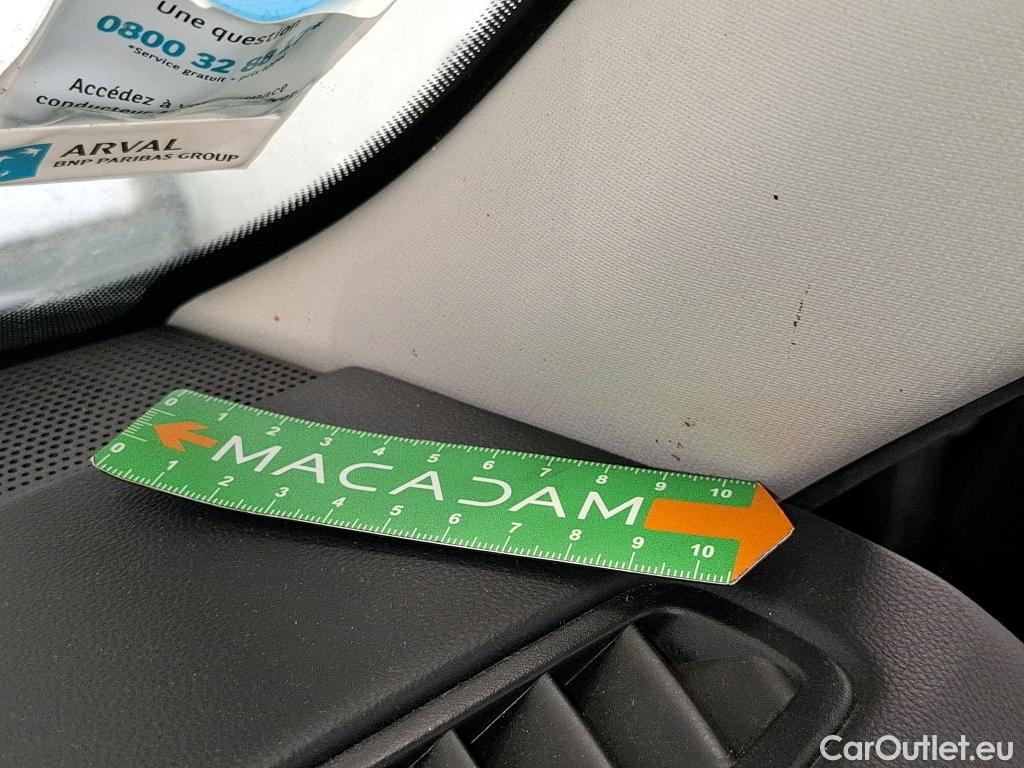  Renault  Arkana RENAULT   2021  5P  SUV Business TCe 140 EDC #68