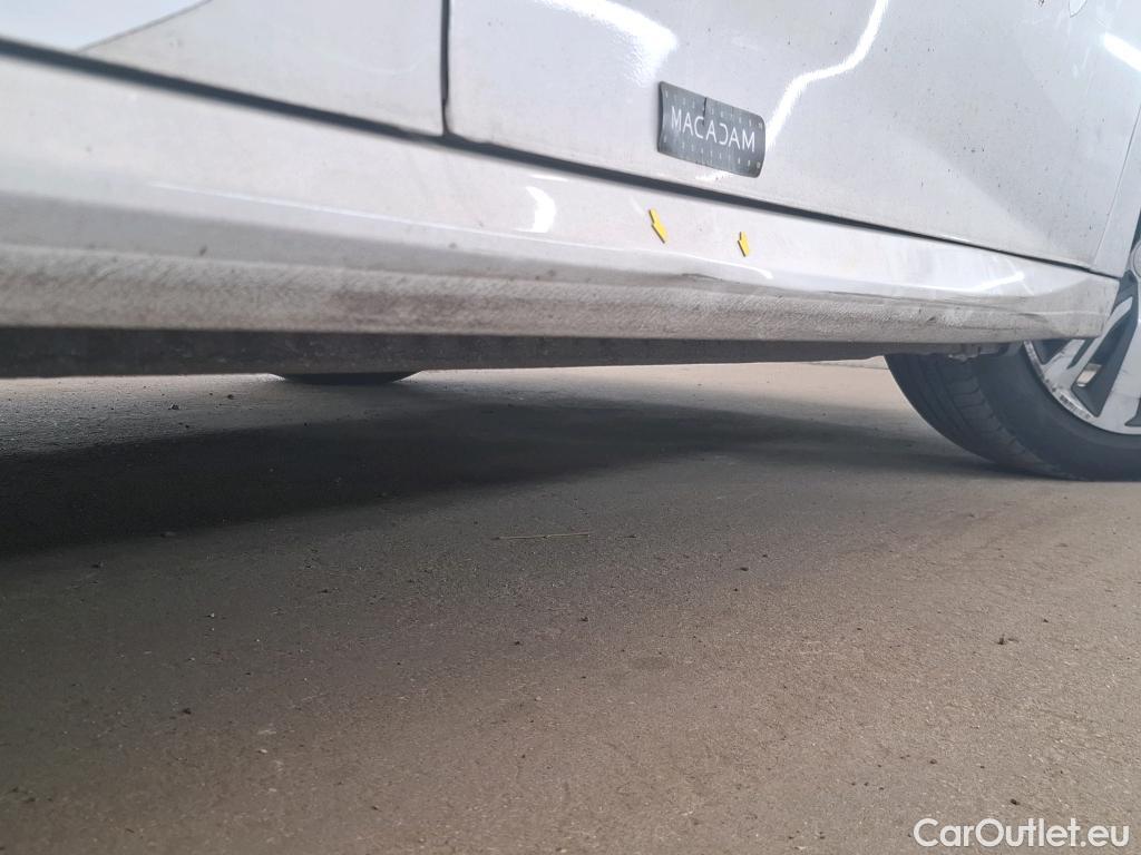  Peugeot  208  Active Business 1.2 PureTech 100CV BVM6 E6d #30