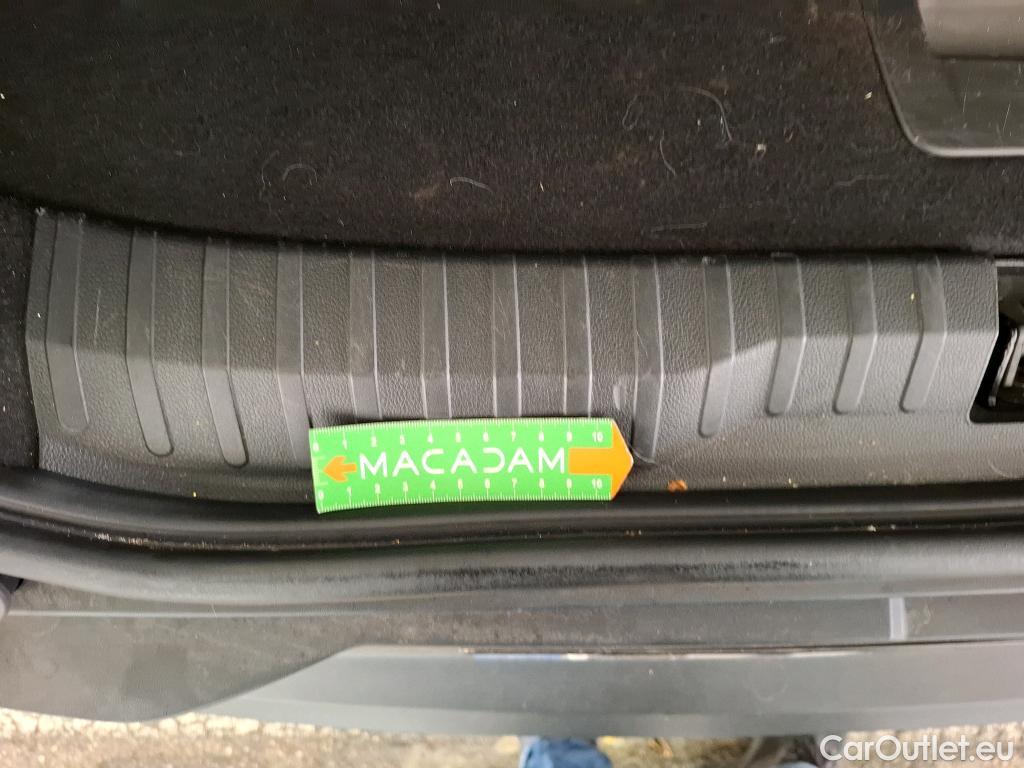  Renault  Arkana RENAULT   2021  5P  SUV Business TCe 140 EDC #95