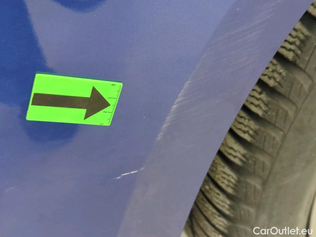  Bmw  Serie 3 2.0 330i xDrive Touring AT #4