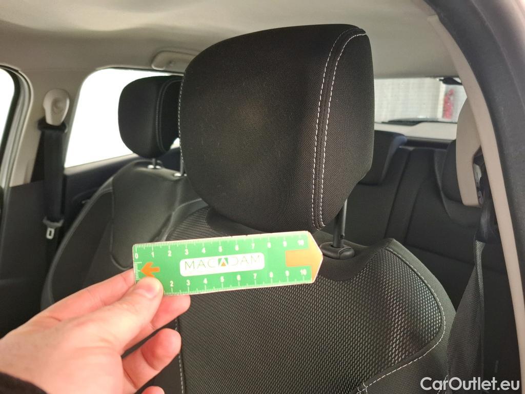  Renault  Clio  IV Business 1.5 dCi 90CV BVM5 E6 #31