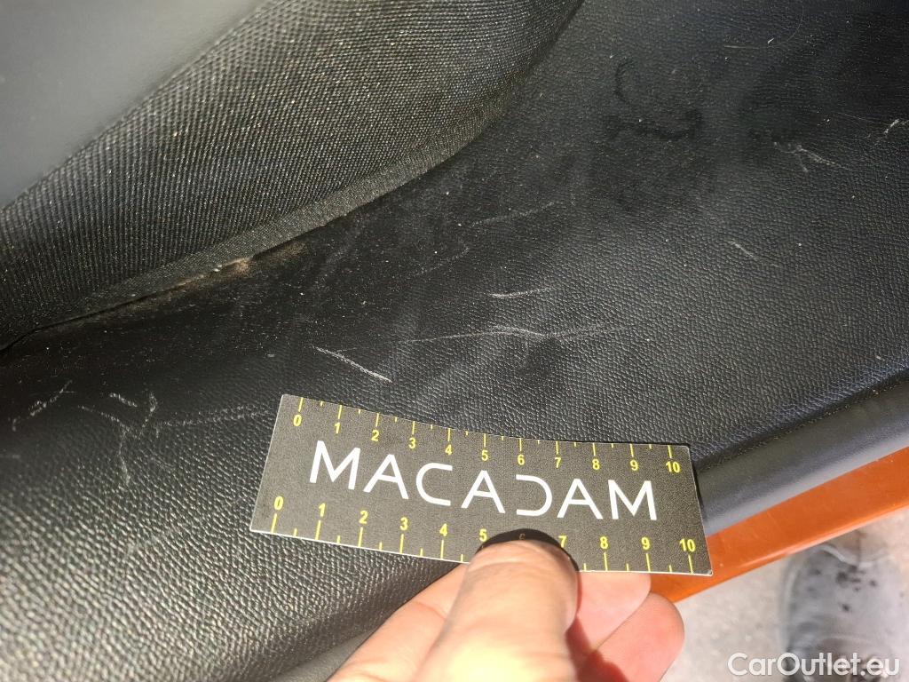  Peugeot  2008  Allure 1.2 PureTech 130CV BVM6 E6d #23