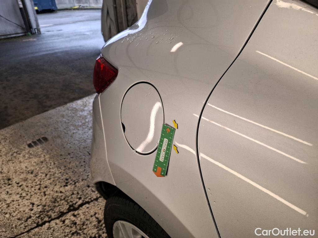  Renault  Clio  IV Business 1.5 dCi 90CV BVM5 E6 #19